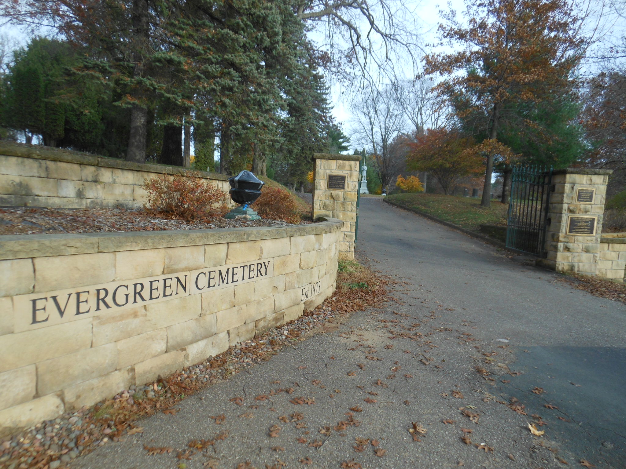 Evergreen Cemetery